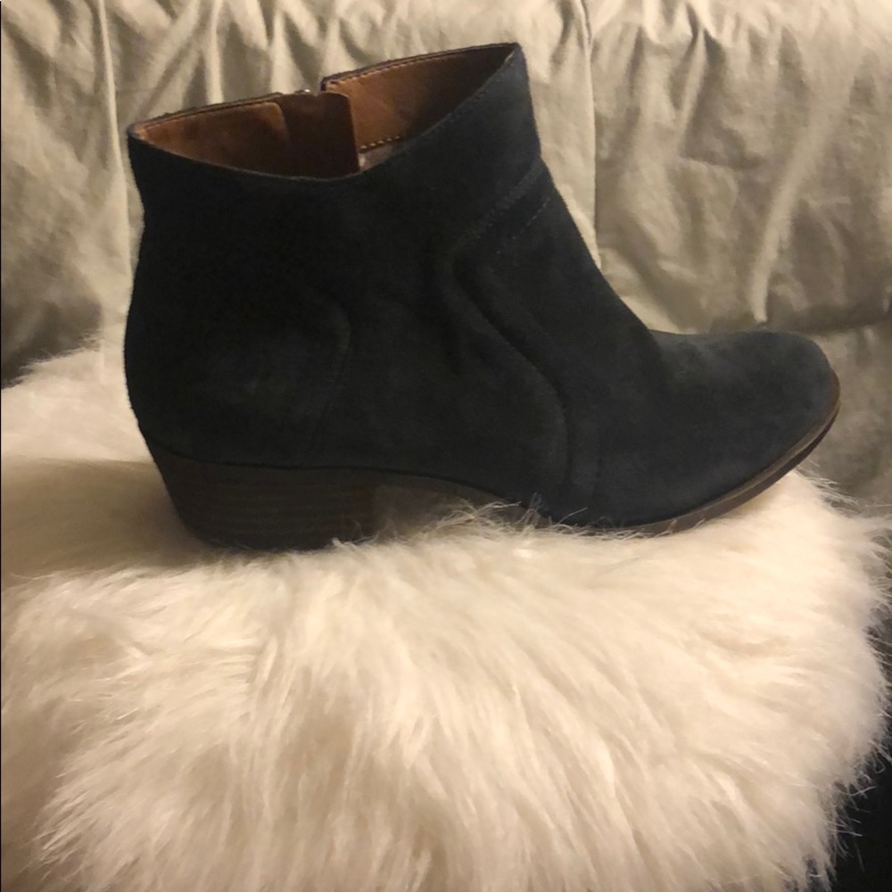 🍀 Lucky Brand Booties